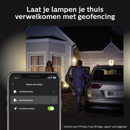 Philips Hue Outdoor Lucca sokkellamp laag