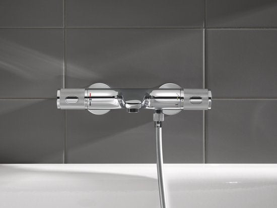 GROHE Precision Feel Themostatische Badkraan - 15 cm - Wateresparend - Met CoolTouch technologie - Inclusief koppelingen - Chroom